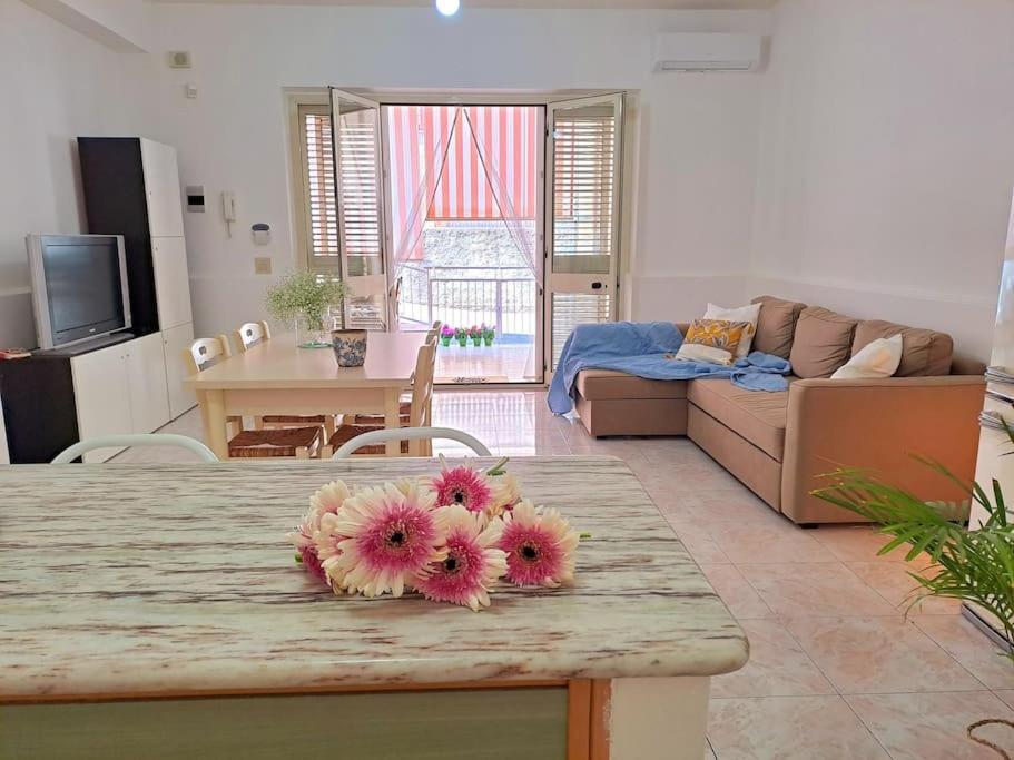 Ambra Apartment *